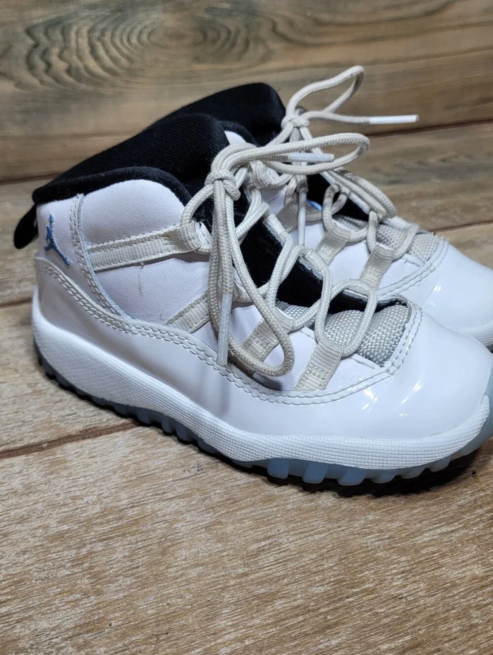 Nike Air Jordan 11 Retro Shoes Toddler Size 9C White Legend Blue Boys 378040-104